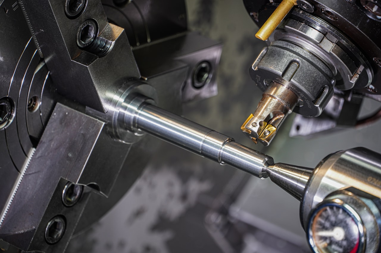 CNC precision metal parts manufacturer in Asia — machined and die-cast components